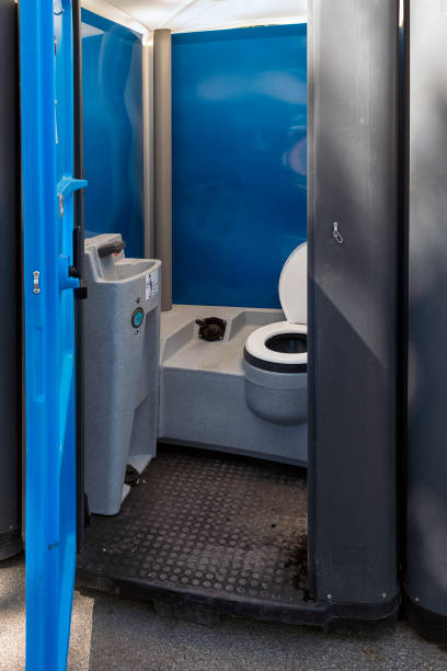 Best Porta potty delivery and setup  in Wailea, HI